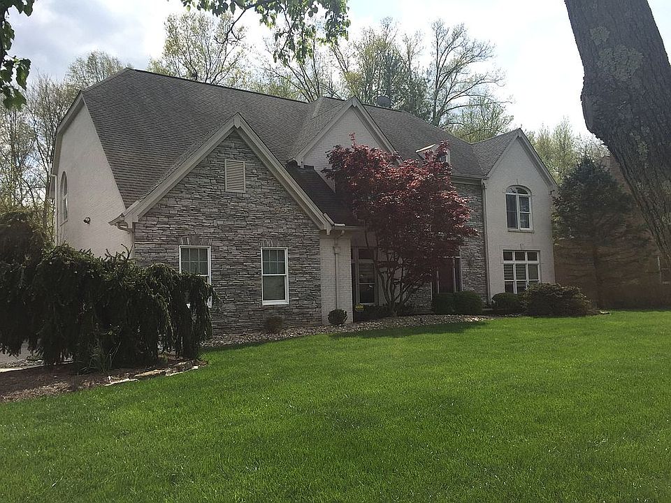 1st image of 9101 Cummings Farm Ln