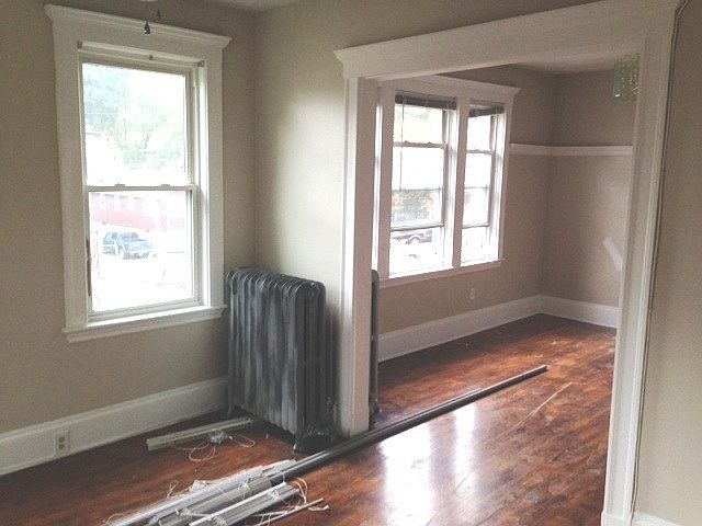 2nd image of 31 Rugby Rd