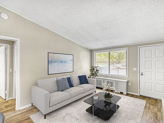 5th image of 4701 Walden Cir #208