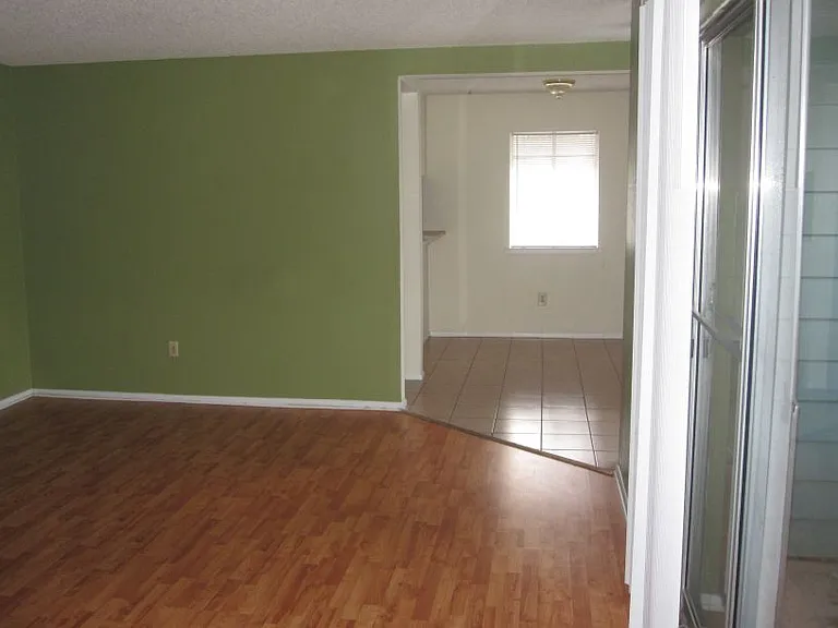 7734 Bles Ave — Photo 12