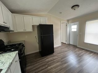2400 Chelsea Ct, Liverpool, NY 13090