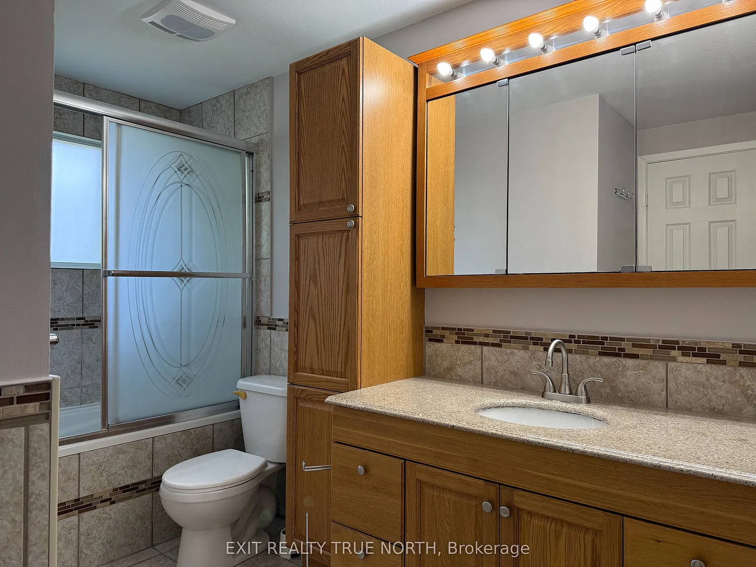 3 bed, $2,250 — Photo 4