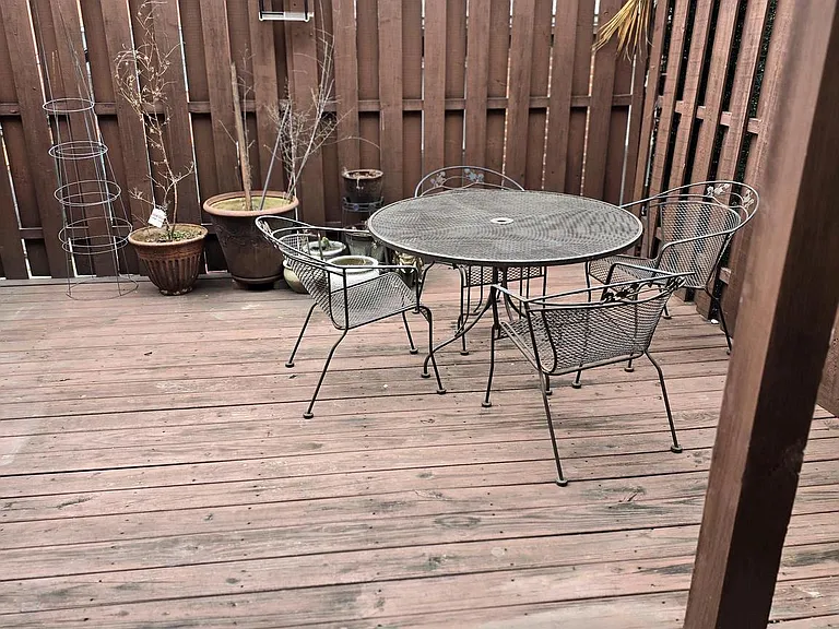 704 S Bond St — Photo 24