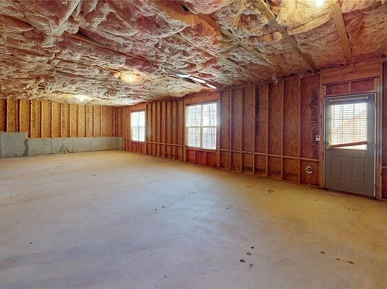 1705 Prospect Creek Dr — Photo 35