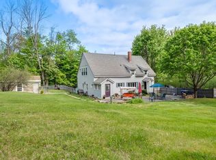59 Hubbardston Rd, Templeton, MA 01468