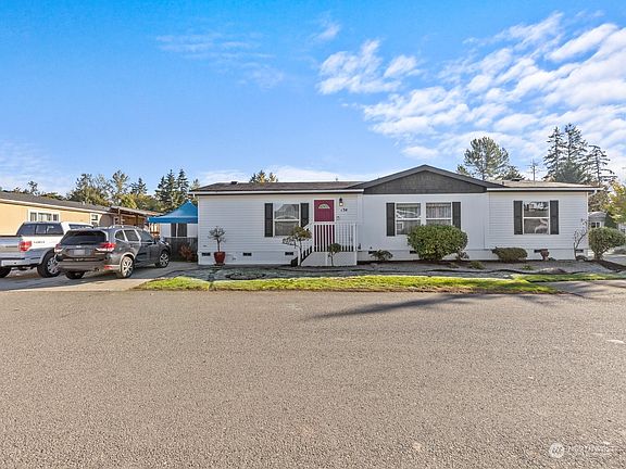 2nd image of 31600 126th Avenue SE #E34
