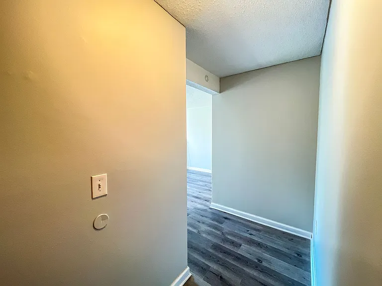 175 Mill Pond Rd #102 — Photo 7