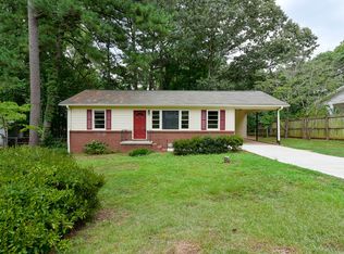 661 Barnes Dr SW, Mableton, GA