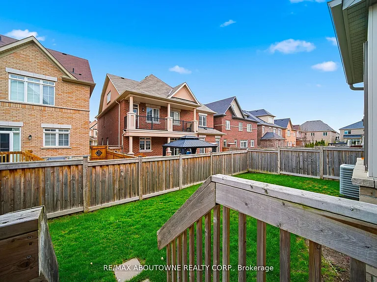 224 Cherryhurst Rd — Photo 42