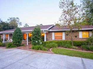 845 Snow Queen Dr, Chuluota, FL 32766