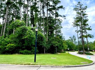 67 N Glenwild Cir, Spring, TX 77389