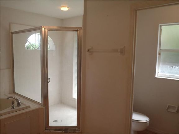5th image of 2121 Firestone Ct