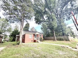 1615 Bancroft St, Charlotte, NC 28206