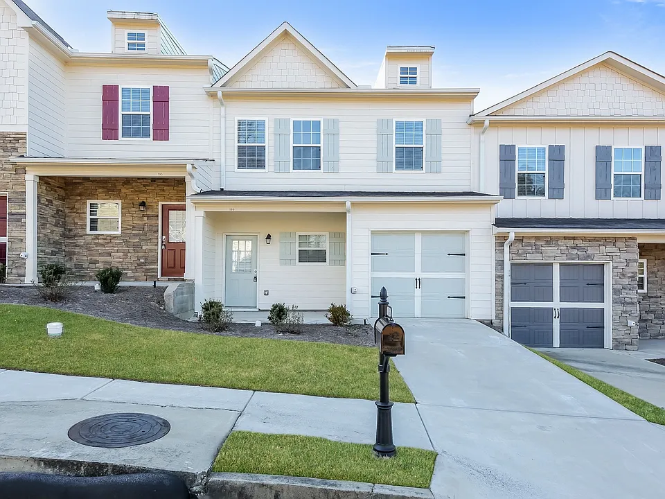 236 Riley Cir