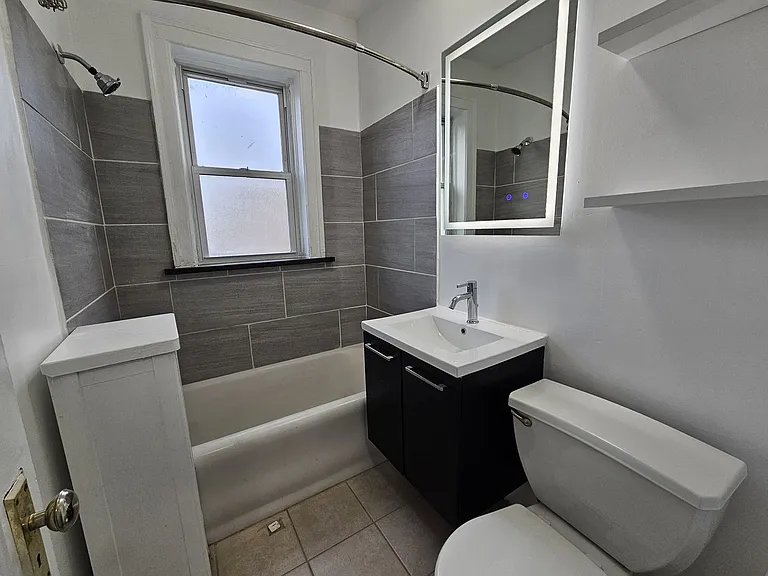 6545 N Francisco Ave #2B — Photo 11