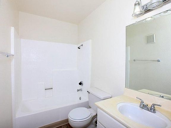 2nd image of 27351 Rock Rose Ln #55-201
