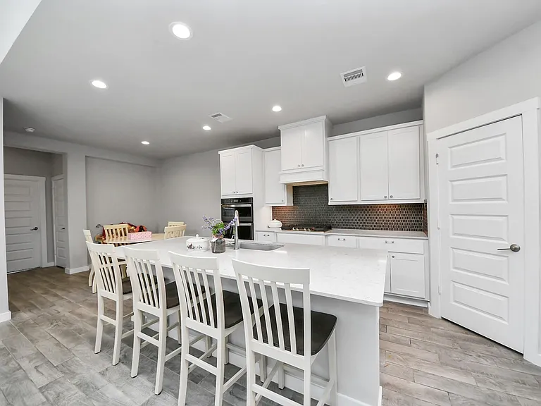 3815 Favor Forest Ct — Photo 15