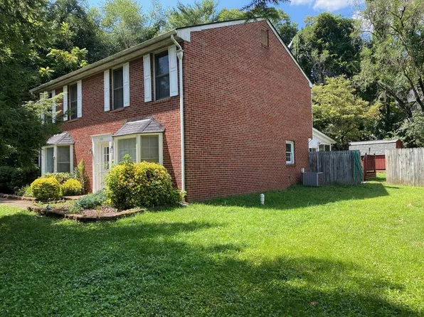 1545 Brandon Ave SW #&-1547, Roanoke, VA 24015