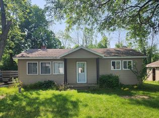 306 Olsen Dr, Sheridan, MI 48884