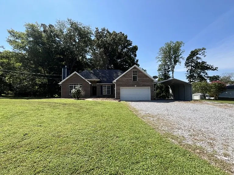 1130 Hunting Creek Ct — Photo 1