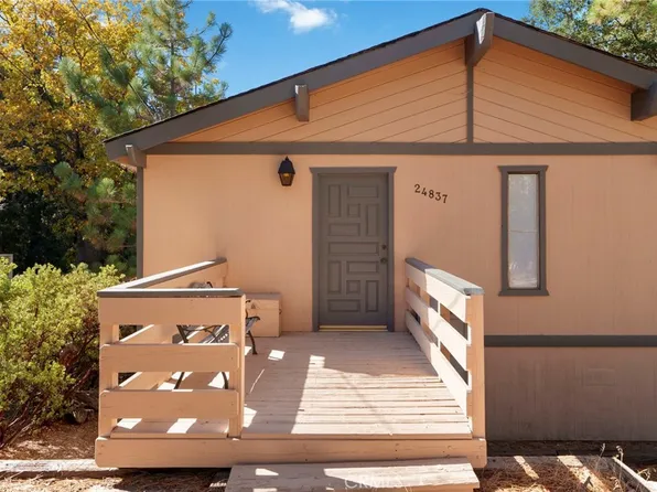 24837 Logan Creek Rd, Idyllwild, CA 92549