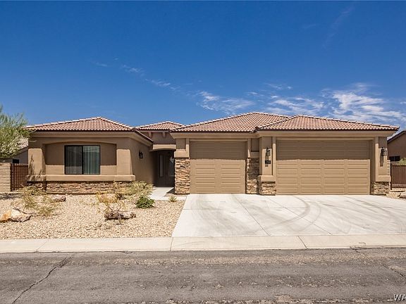 2nd image of 2909 Steamboat Drive