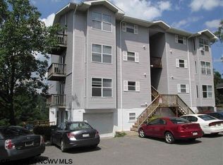 400 & 300 Stewart Ln, Morgantown, WV 26505