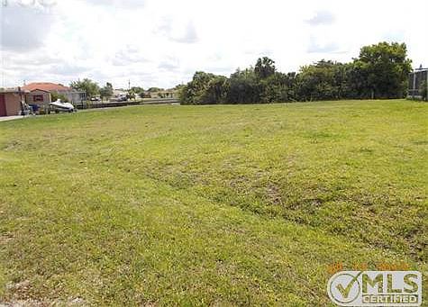 2nd image of 2092 E Tobago Cir