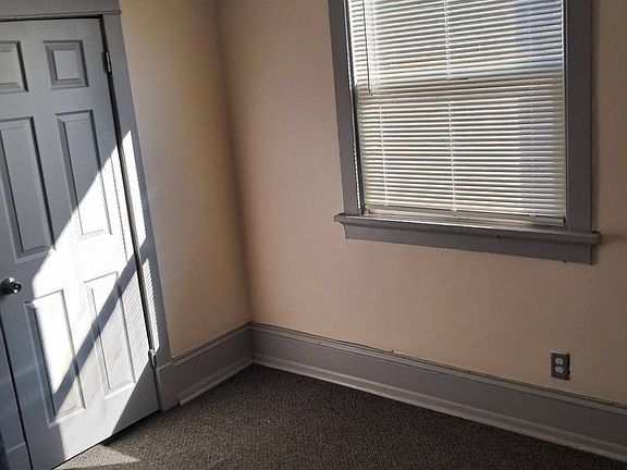 5th image of 3737 N 10th St Unit 3737A