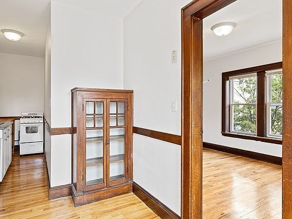 5th image of 5 Haskell St APT 31