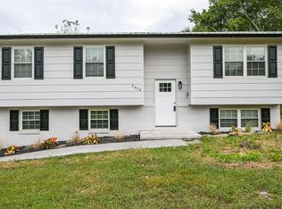 2470 Twin Oaks Dr SE, Cleveland, TN 37323