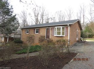 167 Forest Hills Ln, Elkin, NC 28621