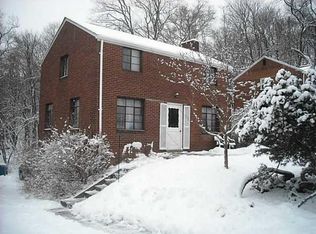 145 Buehner Dr, Pittsburgh, PA 15237
