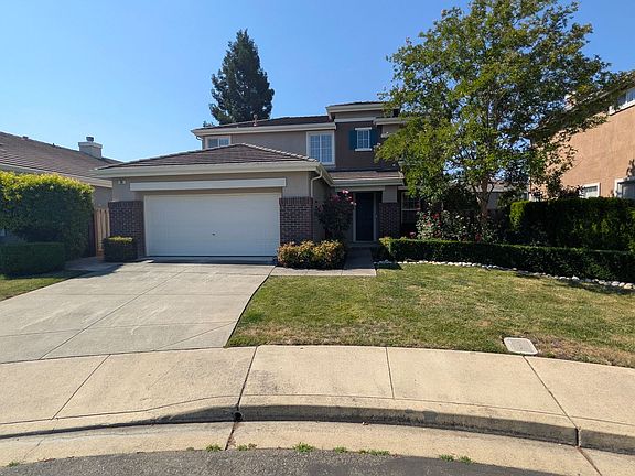 2nd image of 90 Plumeria Ct