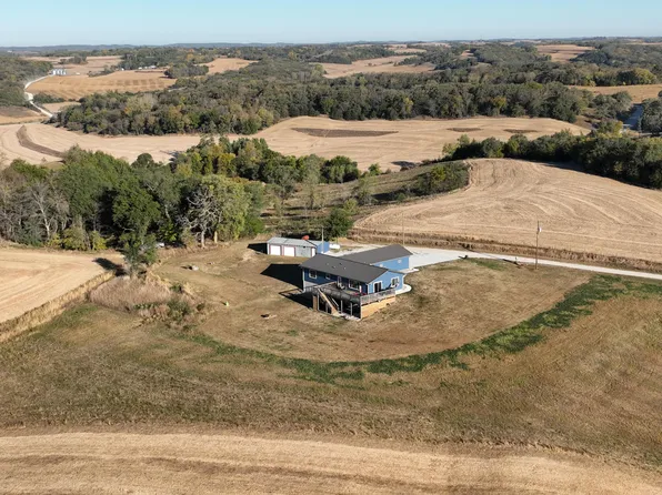 2234 200th Ln, Logan, IA 51546