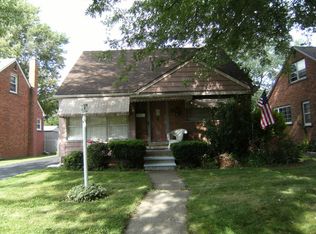 425 Fairwood St, Inkster, MI 48141