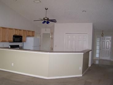 3rd image of 4029 Savannah Glen Blvd