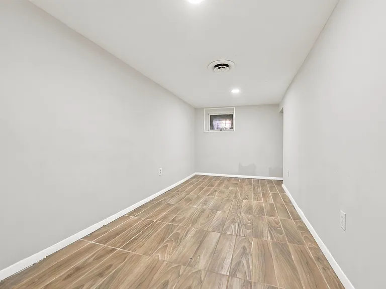 212 Avenue B #1 — Photo 18