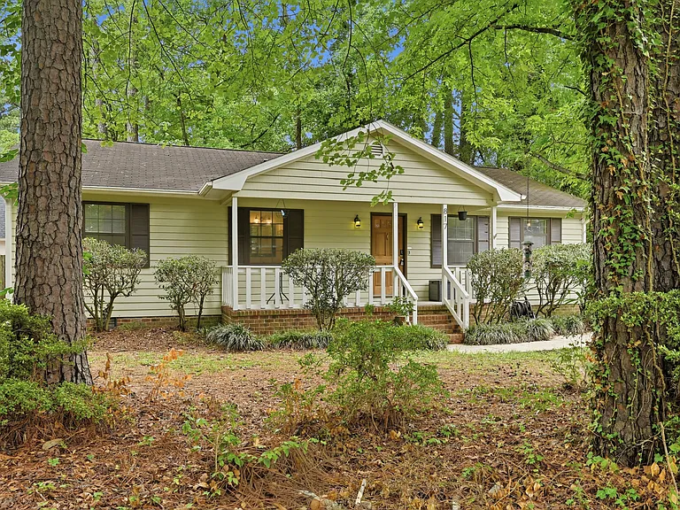 817 Wyldewood Rd — Photo 34