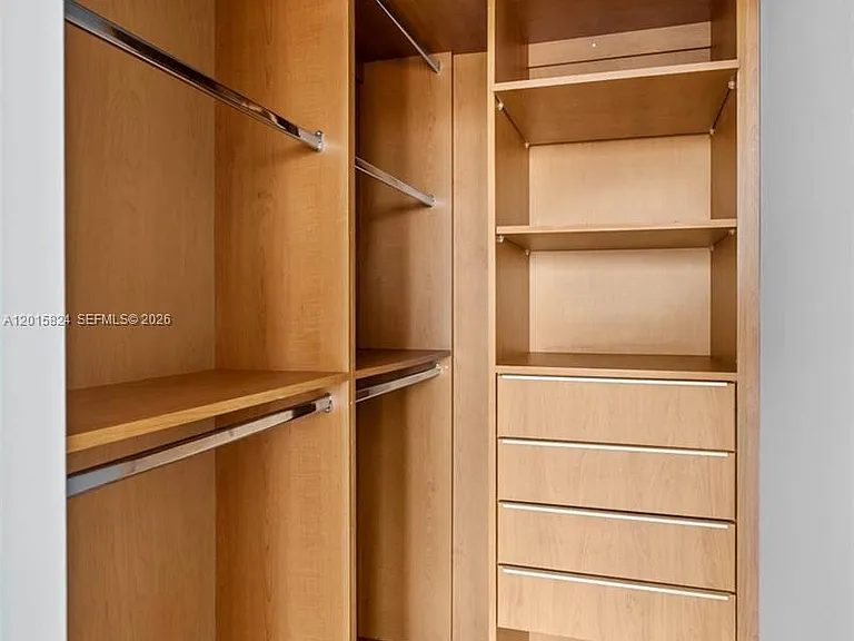21055 Yacht Club Dr #1409 — Photo 28