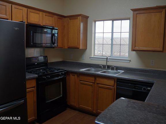 5th image of 3150 N Yarbrough Dr Suite E-5