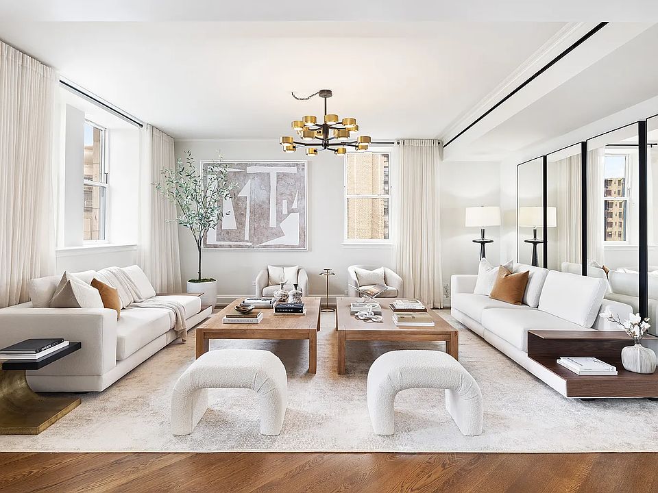 1st image of 344 W 72nd St #1101