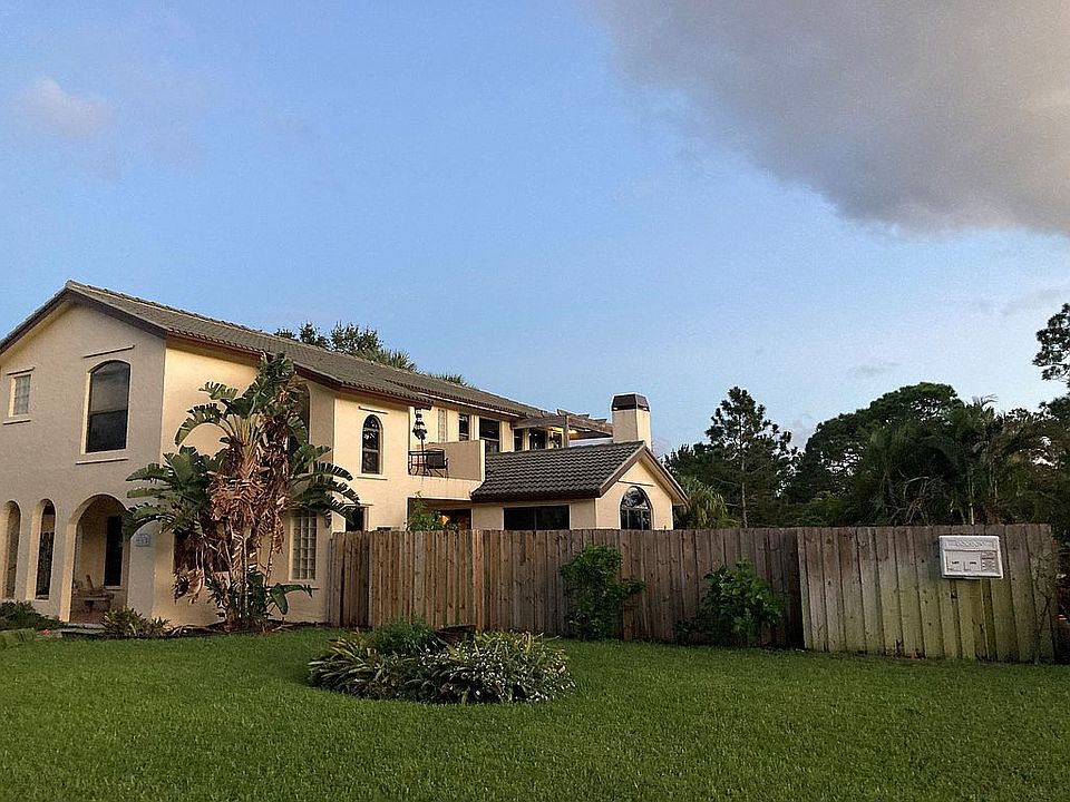 2nd image of 115 Riverview Dr