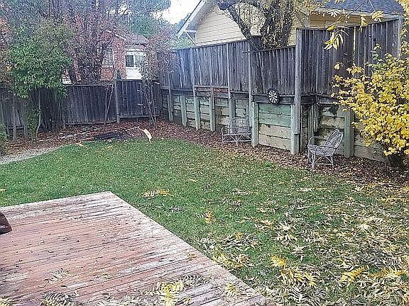 5th image of 3554 Johnson Ave