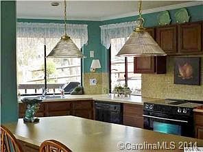 4th image of 8513 Lorraine Dr