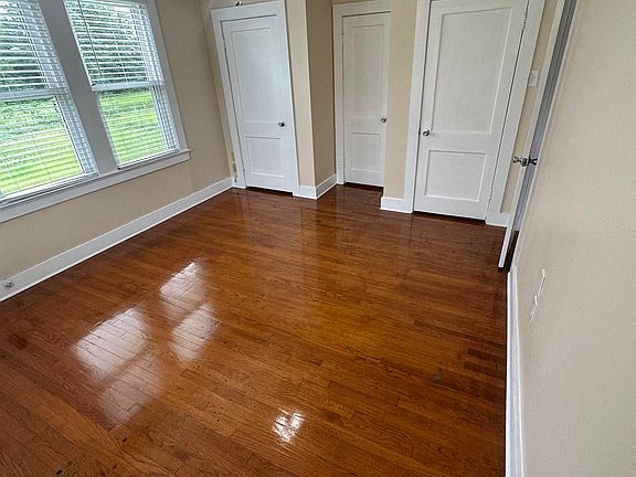 4th image of 970 North St #3