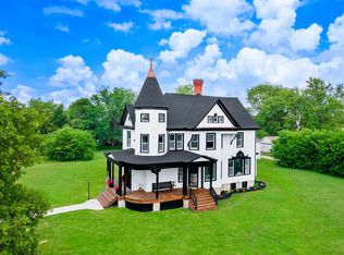 732 E Cemetery Ave, Chenoa, IL 61726