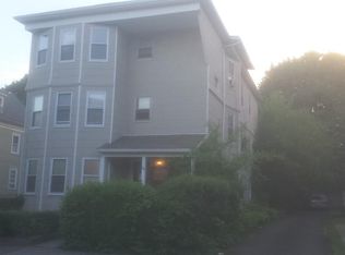 32 Houghton St, Worcester, MA 01604