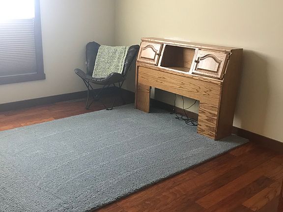 3rd image of 1029 Mesa Ct