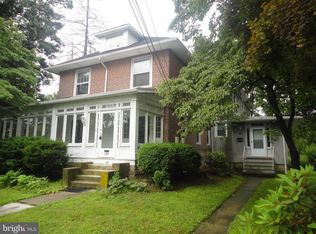 139 W Sylvan Ave, Morton, PA 19070
